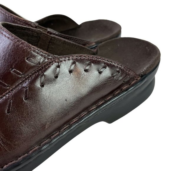 Clarks Women's Brown Genuine Leather Mules Slip On Comfort Loafers Shoes sz 7 M - Picture 8 of 16